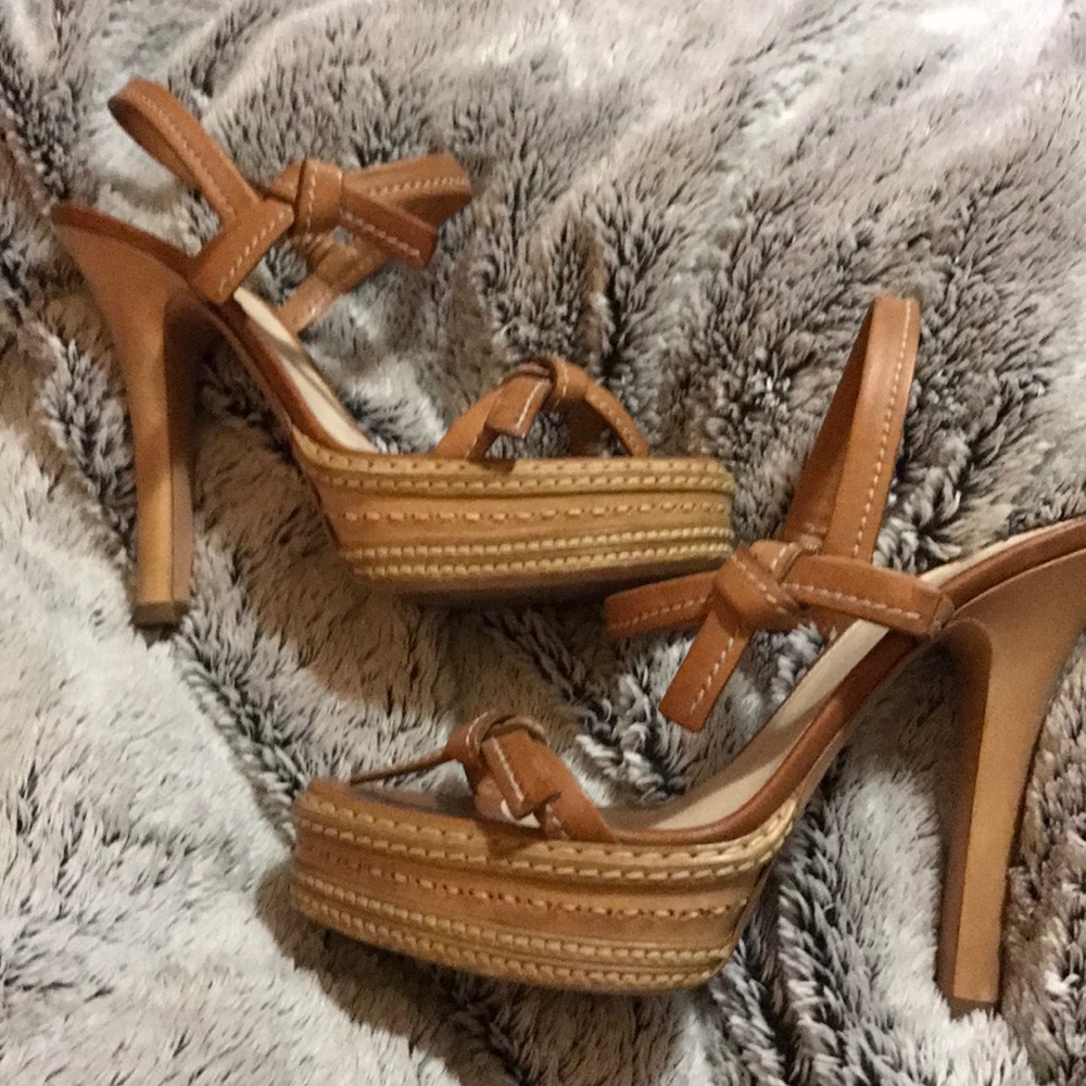 Prada Tan Heels - Picture 3 of 6